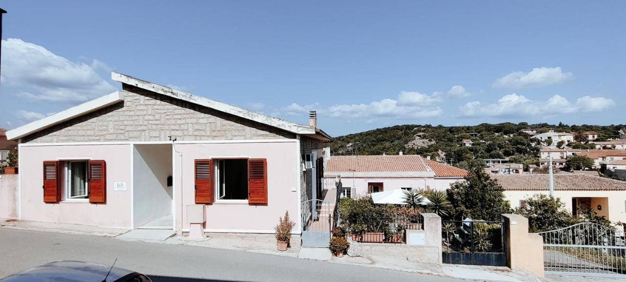 La Porta Sulla Costa San Pantaleo Exterior foto